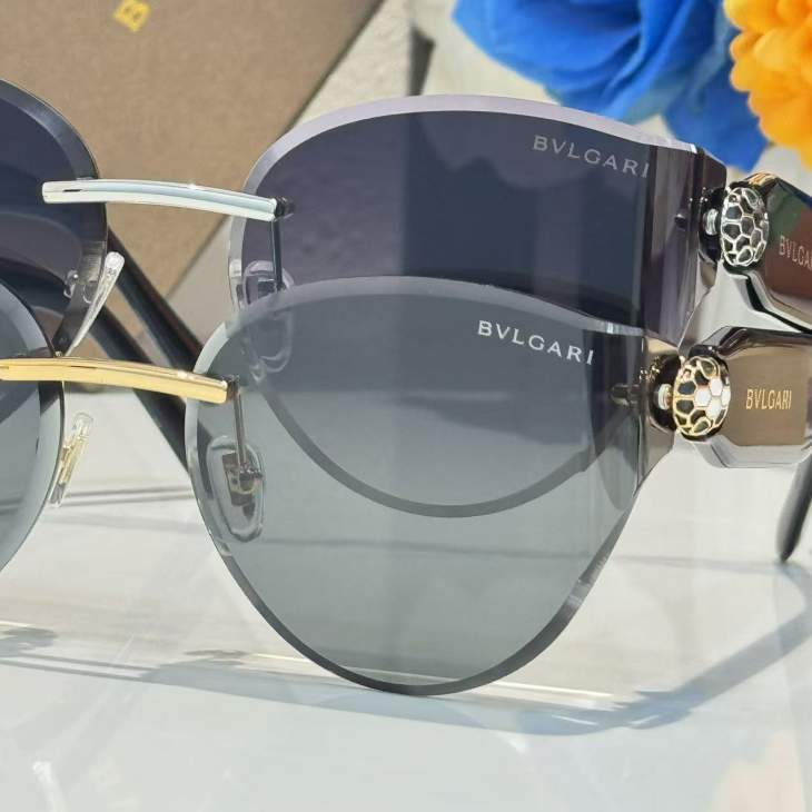 Picture of Bvlgari Sunglasses _SKUfw79615479fw